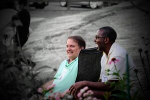 Greg Thacher, Harold Kelsie