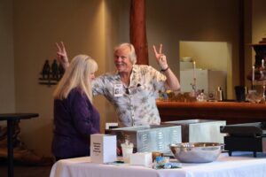 Robin Cooley, Mark Clark